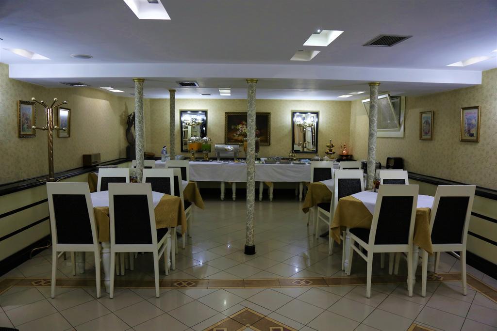 Hotel Villa Tafaj Tirana Exterior foto