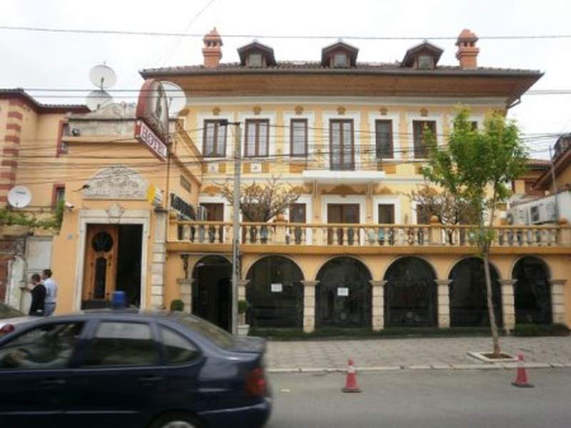 Hotel Villa Tafaj Tirana Exterior foto